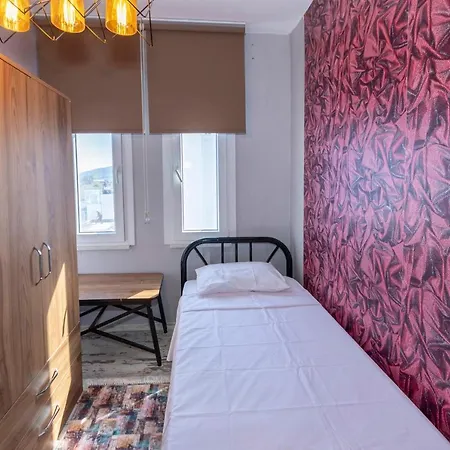 Stylish With Mesmerizing View And Central Location In Bodrum Villa